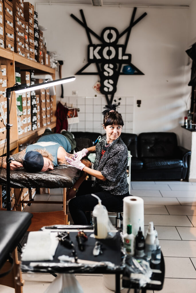 Vicky Kheira at @black
Photo Credit : https://www.instagram.com/gideon.rothmann/?hl=fr

